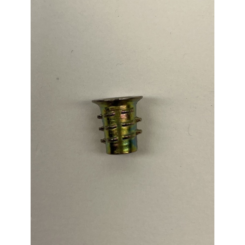 15141 Dynasty hex flange insert