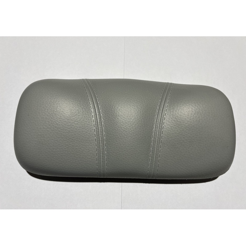 15775 Dynasty spa pillow, grey with pins